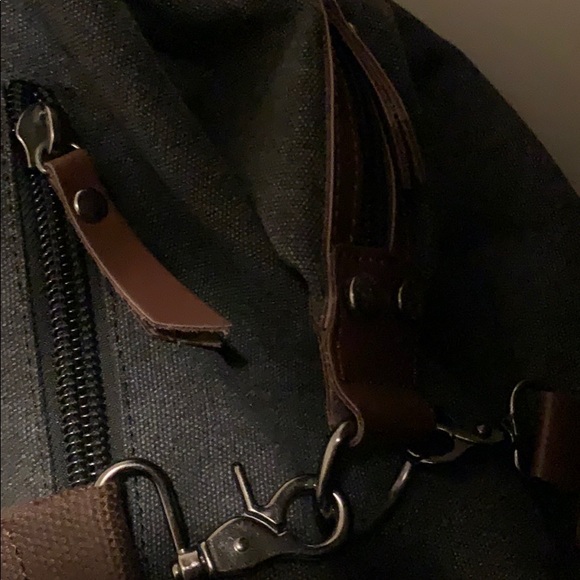 Leaper canvas and leather travel bag. Great shape! - Picture 4 of 8